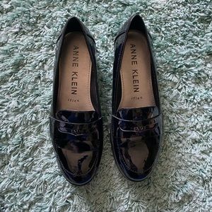 NEW Annie Klein loafers